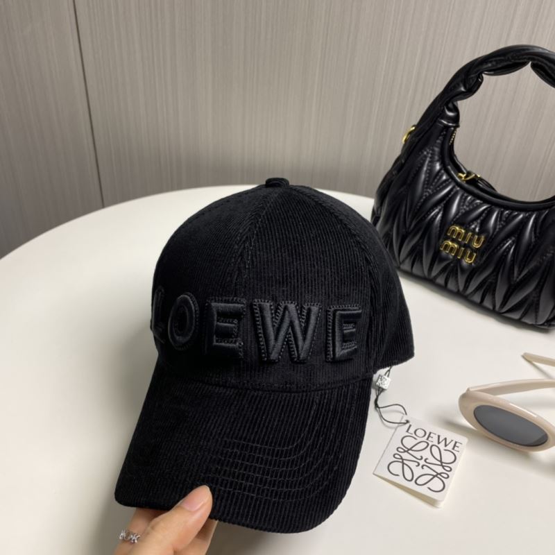 Loewe Caps